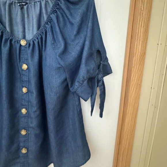 Unique Spectrum Sz 1X Denim Top VGUC 😊😊 - Picture 10 of 11